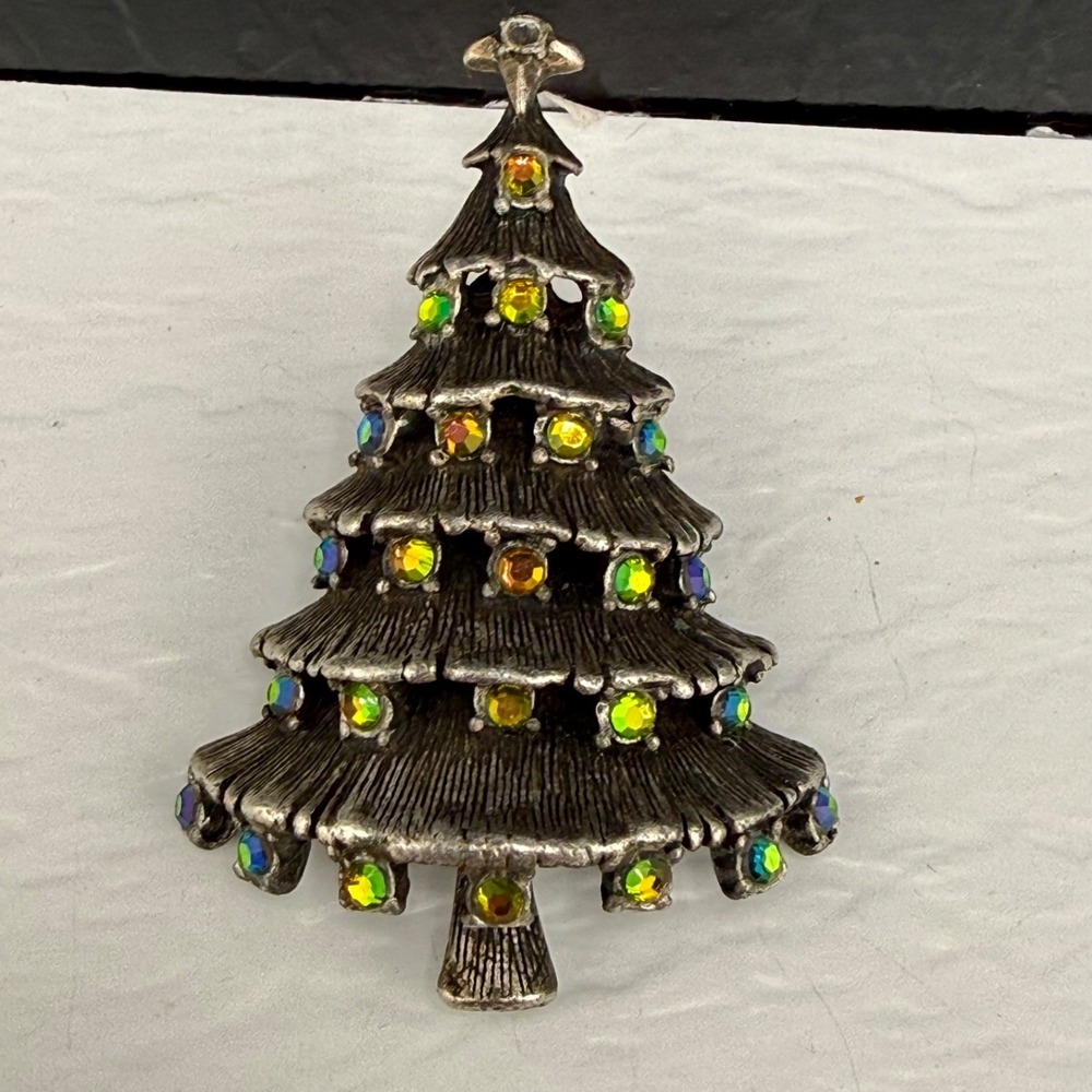 Vintage Rhinestone Brooch Christmas Tree Silver Tone Signed Holiday Pin